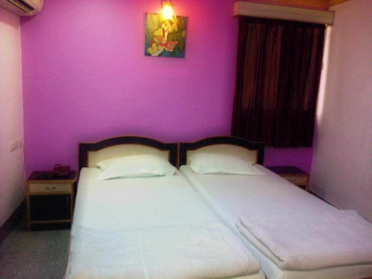 Hotel Mega Palace Patna  Exterior foto